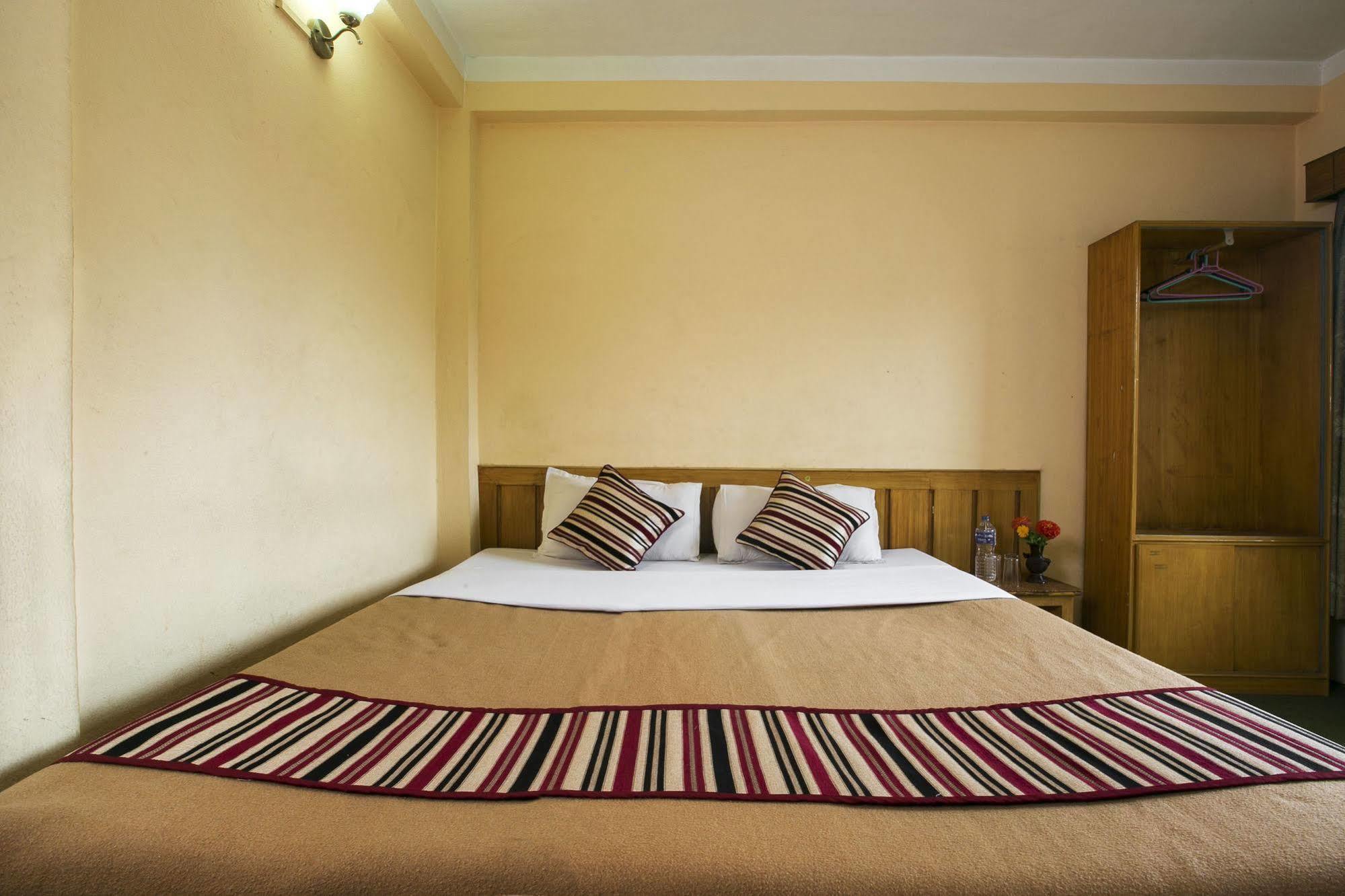 Hotel Nana Kathmandu Exterior photo